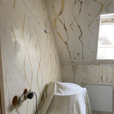 Rénovation des murs par esquisse peinture