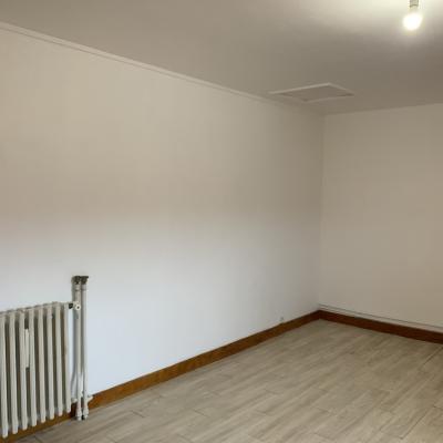 Remise en état des murs et du plafond