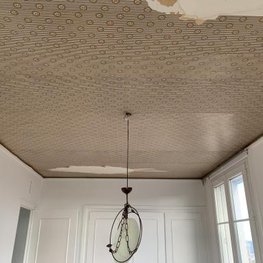 Plafond avant le pose d'un plafond tendu